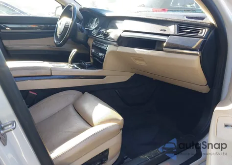 2011 BMW 740Li from USA, damaged, VIN WBAKB4C54BC574990